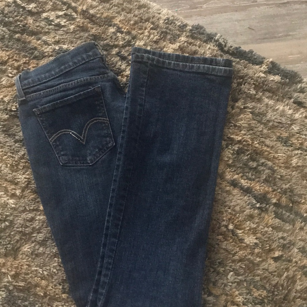 Levi’s women’s jeans.